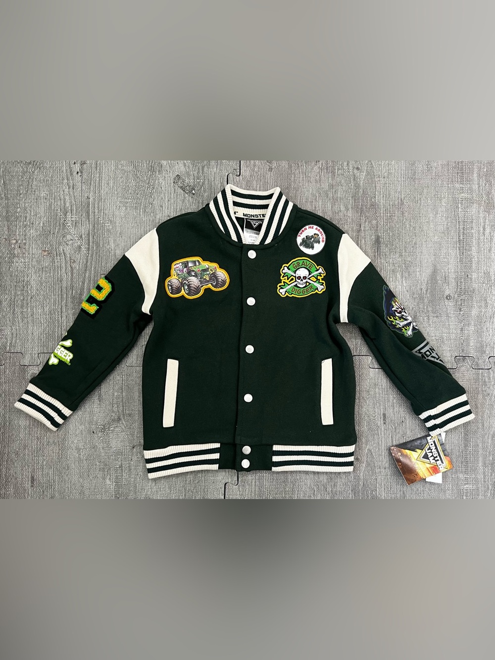Monster Jam Grave Digger Boys Varsity Jacket Green/White 4 Snap Pockets Patch